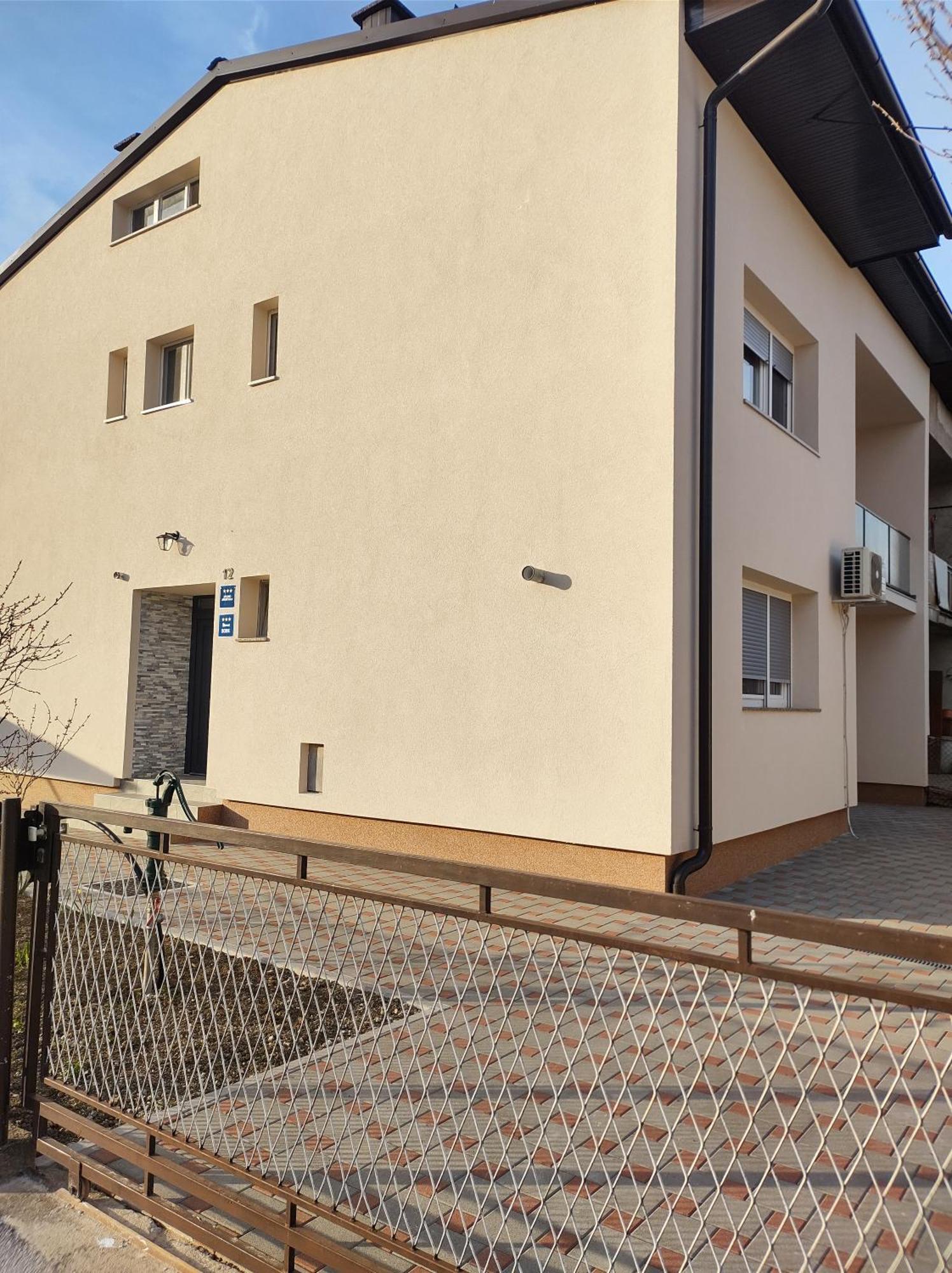 Happy Apartment Karlovac Luaran gambar